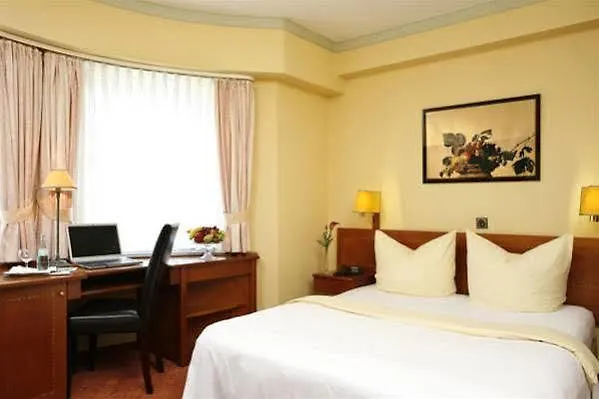 Couette-café Hotel Regina - Garni Koeln